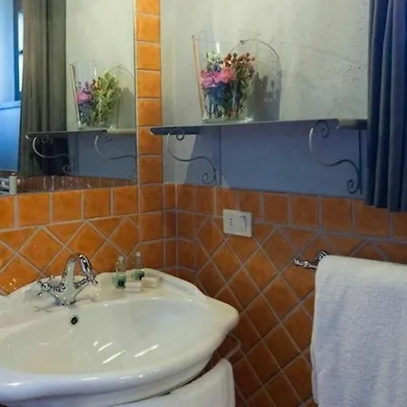 Villa Piaggetta 16 فيلة *